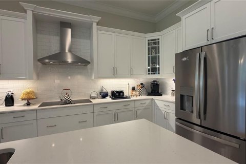 House in Vero Beach, Florida 3 bedrooms, 181.9 sq.m. № 2345167 - photo 15