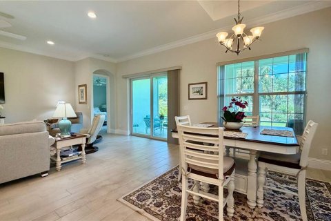 House in Vero Beach, Florida 3 bedrooms, 181.9 sq.m. № 2345167 - photo 19