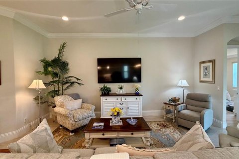 House in Vero Beach, Florida 3 bedrooms, 181.9 sq.m. № 2345167 - photo 17