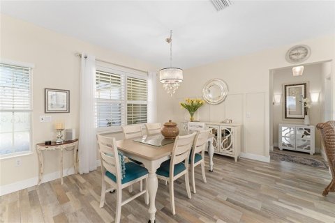 House in Summerfield, Florida 2 bedrooms, 146.32 sq.m. № 1798156 - photo 8