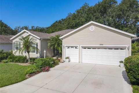 House in Leesburg, Florida 3 bedrooms, 193.33 sq.m. № 1842136 - photo 5