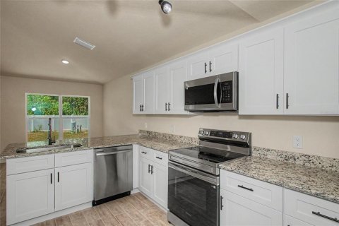 Villa ou maison à vendre à Ocala, Floride: 3 chambres, 123.84 m2 № 2156941 - photo 25