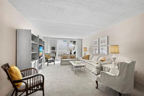 Condo in Longboat Key, Florida, 2 bedrooms № 2145171 - photo 6