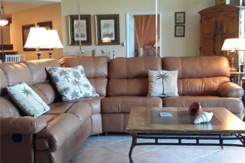 Copropriété à louer à Hutchinson Island South, Floride: 2 chambres, 130.53 m2 № 1957548 - photo 2