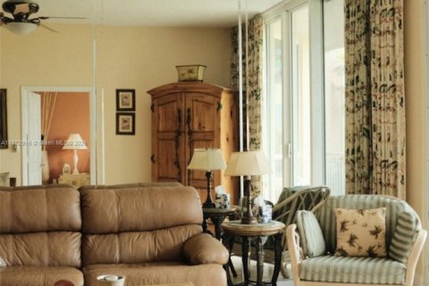 Copropriété à louer à Hutchinson Island South, Floride: 2 chambres, 130.53 m2 № 1957548 - photo 3