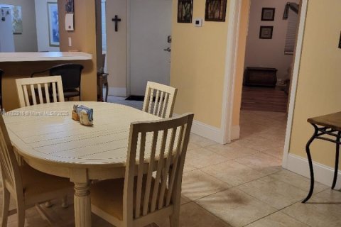 Copropriété à louer à Hutchinson Island South, Floride: 2 chambres, 130.53 m2 № 1957548 - photo 6