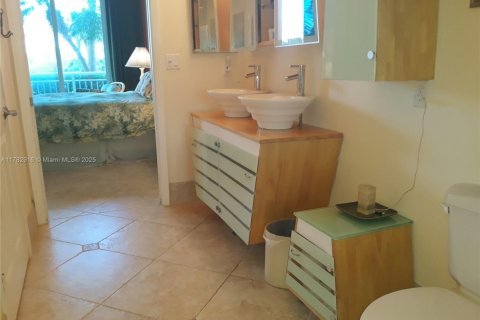 Copropriété à louer à Hutchinson Island South, Floride: 2 chambres, 130.53 m2 № 1957548 - photo 20