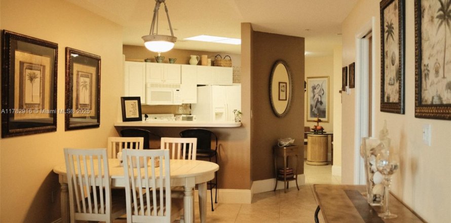 Condo à Hutchinson Island South, Floride, 2 chambres  № 1957548