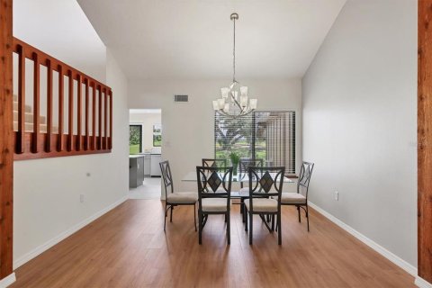 Touwnhouse à vendre à Sarasota, Floride: 3 chambres, 197.32 m2 № 1884041 - photo 20