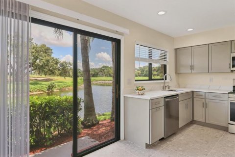 Touwnhouse à vendre à Sarasota, Floride: 3 chambres, 197.32 m2 № 1884041 - photo 26