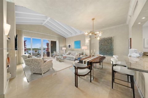 Copropriété à vendre à Miami Beach, Floride: 2 chambres, 177.63 m2 № 1989835 - photo 7