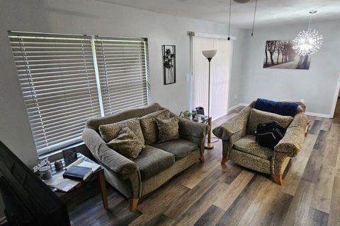 Casa en venta en Apopka, Florida, 3 dormitorios, 105.82 m2 № 1905777 - foto 10