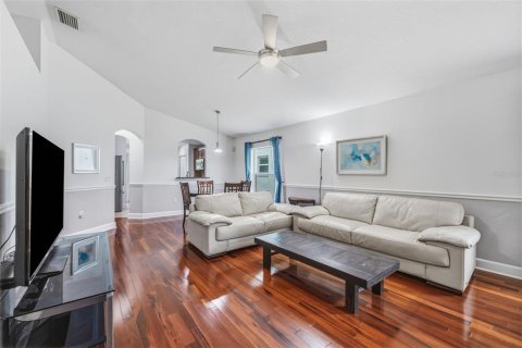 Casa en venta en Tampa, Florida, 4 dormitorios, 137.96 m2 № 2259549 - foto 7