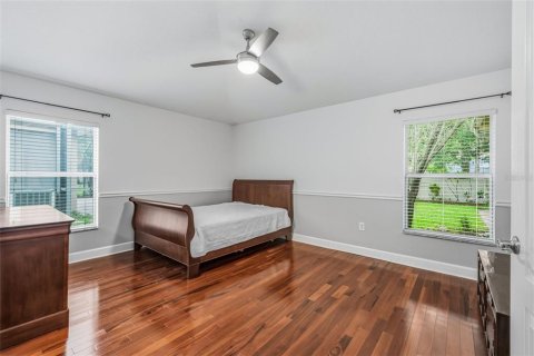 Casa en venta en Tampa, Florida, 4 dormitorios, 137.96 m2 № 2259549 - foto 18