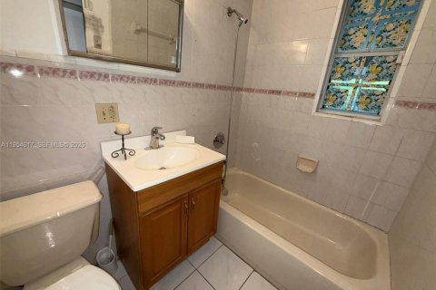 Купить виллу или дом в Майами, Флорида 5 спален, 174.38м2, № 2009889 - фото 10