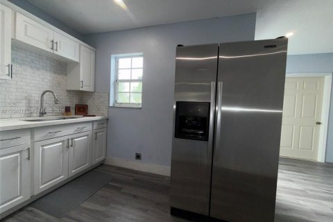 Купить виллу или дом в Майами, Флорида 5 спален, 174.38м2, № 2009889 - фото 16