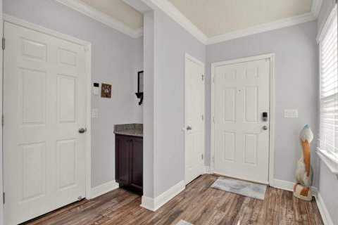 House in Lutz, Florida 4 bedrooms, 209.4 sq.m. № 2395887 - photo 7