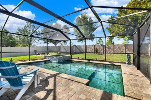 House in Lutz, Florida 4 bedrooms, 209.4 sq.m. № 2395887 - photo 5