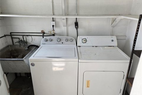 Снять в аренду квартиру в Галфпорта, Флорида 4 комнаты, 77.29м2, № 1786416 - фото 9