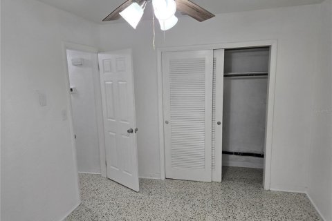 Снять в аренду квартиру в Галфпорта, Флорида 4 комнаты, 77.29м2, № 1786416 - фото 6