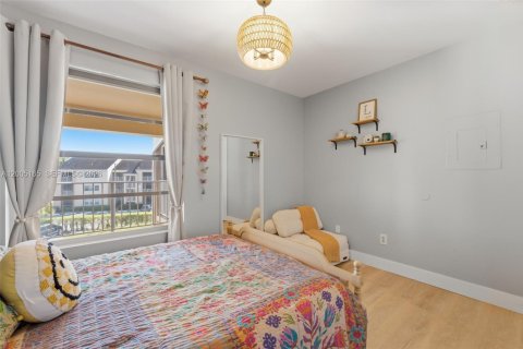 Condo in Miami, Florida, 1 bedroom  № 2070415 - photo 14