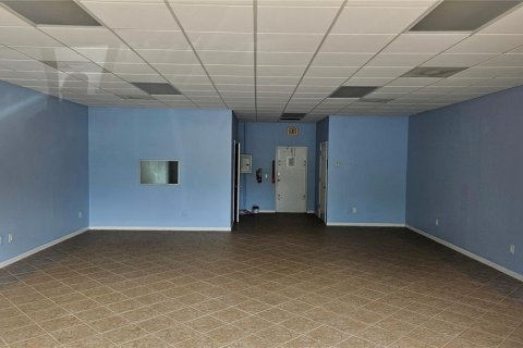 Commercial property in Homosassa, Florida 92.9 sq.m. № 1768080 - photo 3