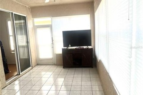 House in Wesley Chapel, Florida 4 bedrooms, 161.93 sq.m. № 2225778 - photo 30