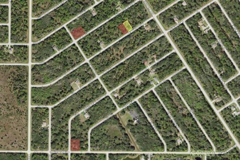 Terreno en venta en Port Charlotte, Florida № 1112881 - foto 4
