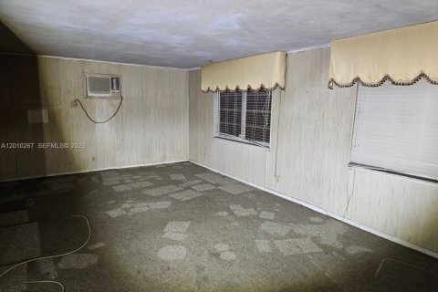 Villa ou maison à vendre à Pompano Beach, Floride: 3 chambres, 135.08 m2 № 2185525 - photo 23