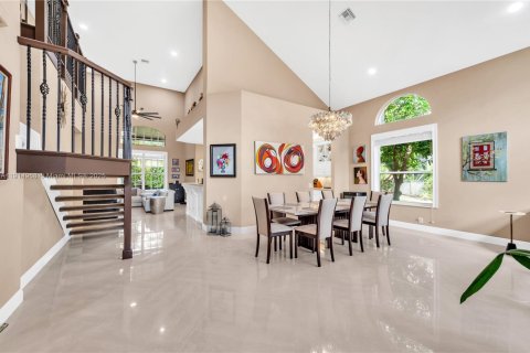 Casa en venta en Parkland, Florida, 4 dormitorios, 237.37 m2 № 1970570 - foto 5