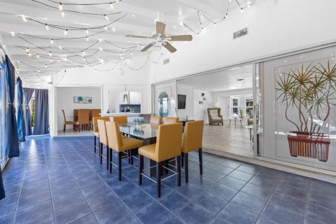 Villa ou maison à vendre à Englewood, Floride: 4 chambres, 189.33 m2 № 1901178 - photo 9