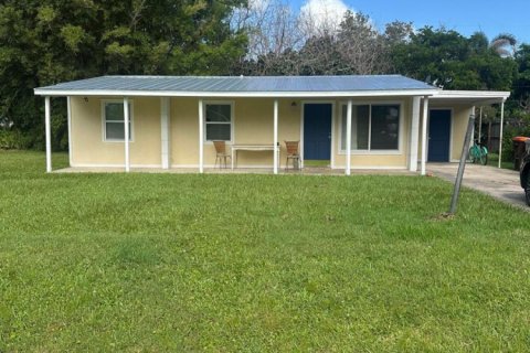 Casa en Vero Beach, Florida 3 dormitorios, 80.27 m2 № 2181442