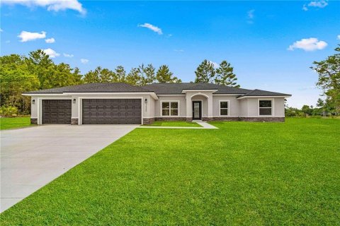 Casa en venta en Dunnellon, Florida, 4 dormitorios, 178.93 m2 № 1787364 - foto 1