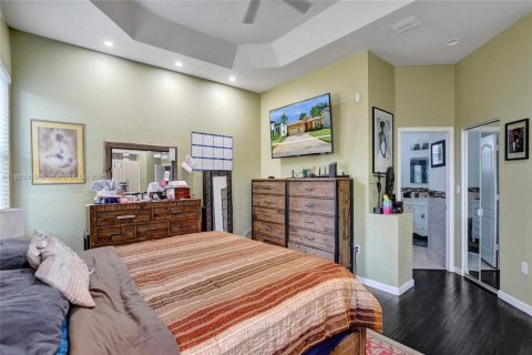 House in Miramar, Florida 4 bedrooms, 244.7 sq.m. № 1891682 - photo 27