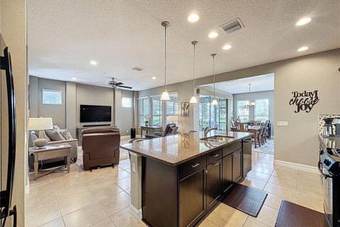 House in Groveland, Florida 2 bedrooms, 176.51 sq.m. № 2167600 - photo 11