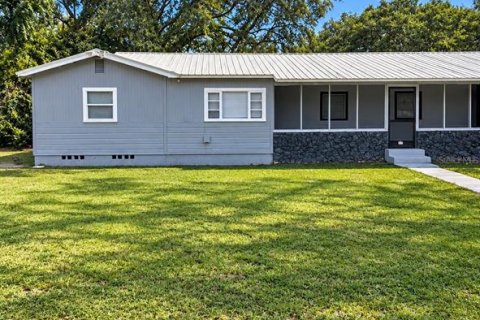 Immobilier commercial à vendre à DeLand, Floride: 4 chambres, 187.29 m2 № 2390879 - photo 3