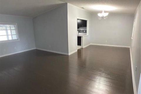 Immobilier commercial à vendre à DeLand, Floride: 4 chambres, 187.29 m2 № 2390879 - photo 22