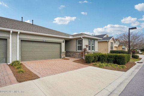 House in OCALA PRESERVE in Ocala, Florida 2 bedrooms, 122.45 sq.m. № 2214077 - photo 2