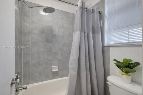 Adosado en venta en Cooper City, Florida, 2 dormitorios, 113.62 m2 № 2008882 - foto 14