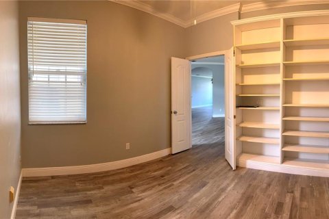 Casa en venta en Orlando, Florida, 4 dormitorios, 231.88 m2 № 1909470 - foto 11