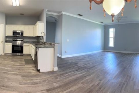 Casa en venta en Orlando, Florida, 4 dormitorios, 231.88 m2 № 1909470 - foto 10