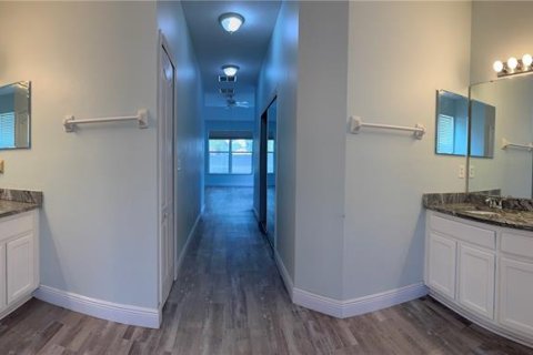 Casa en venta en Orlando, Florida, 4 dormitorios, 231.88 m2 № 1909470 - foto 15