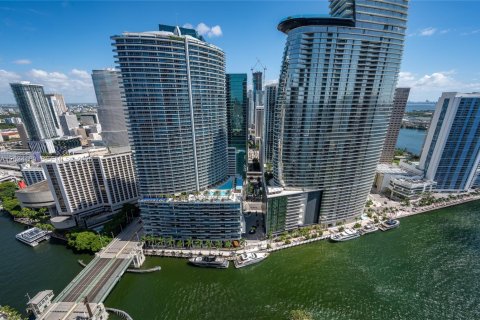 Condo in Miami, Florida, 2 bedrooms № 2173964