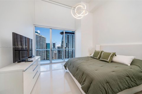 Condo in Miami, Florida, 2 bedrooms  № 2173964 - photo 12