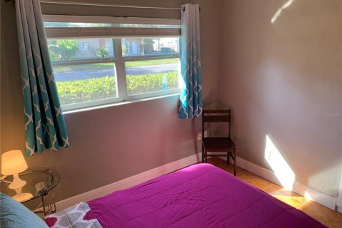 House in Orlando, Florida 3 bedrooms, 114.27 sq.m. № 1518450 - photo 12