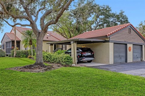 Condo in Sarasota, Florida, 2 bedrooms  № 2141923 - photo 3