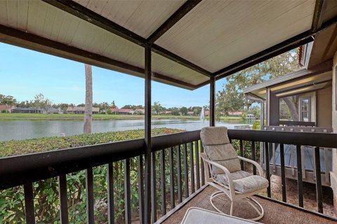 Condo in Sarasota, Florida, 2 bedrooms  № 2141923 - photo 4
