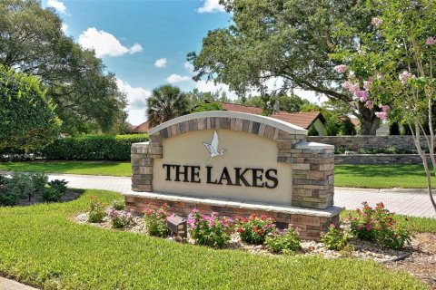 Condo in Sarasota, Florida, 2 bedrooms  № 2141923 - photo 23