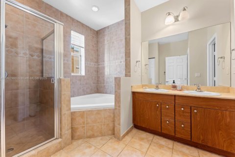 Adosado en venta en Lighthouse Point, Florida, 3 dormitorios, 172.24 m2 № 1946701 - foto 9