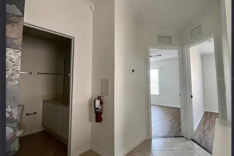 Touwnhouse à louer à Kissimmee, Floride: 4 chambres, 174.01 m2 № 2213614 - photo 14